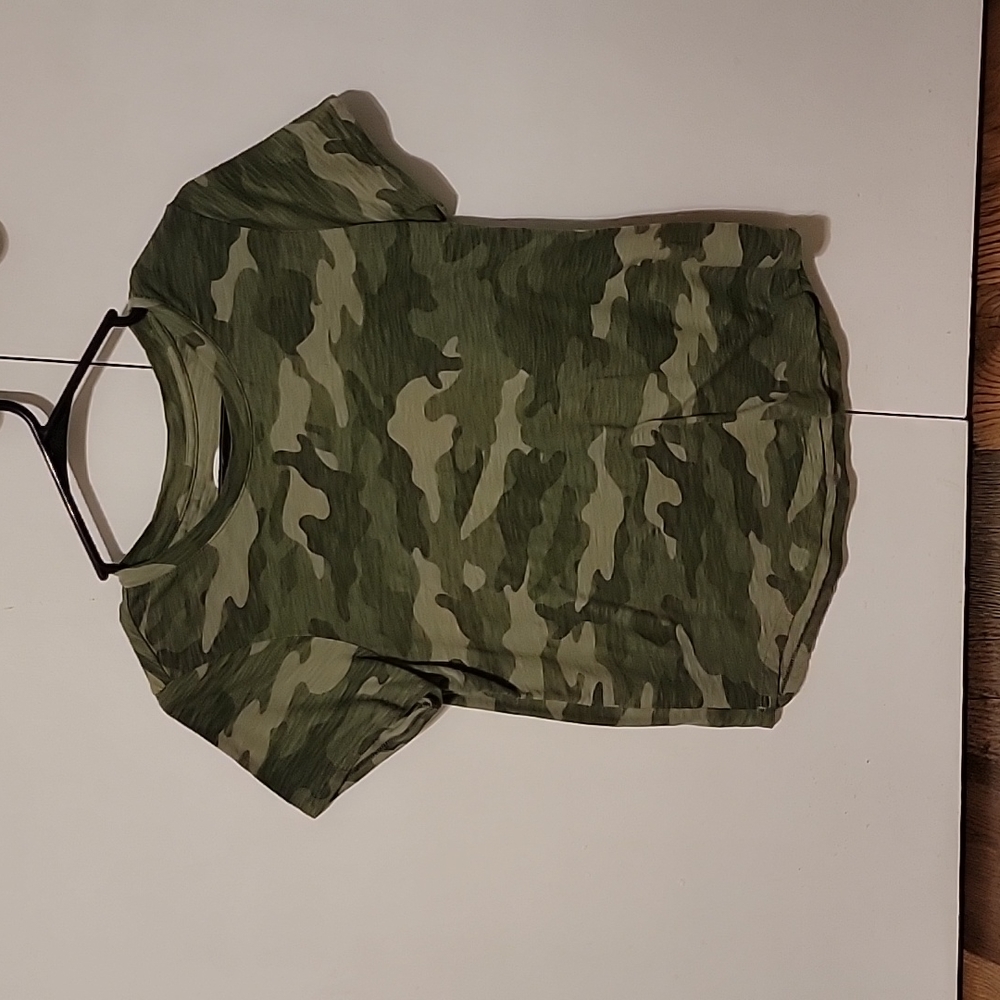camo t shirt
